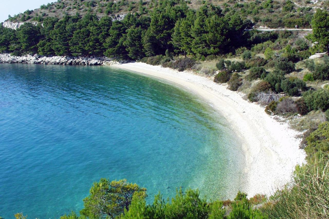 Apartments By The Sea Drvenik Donja Vala, Makarska - 6701 Eksteriør bilde