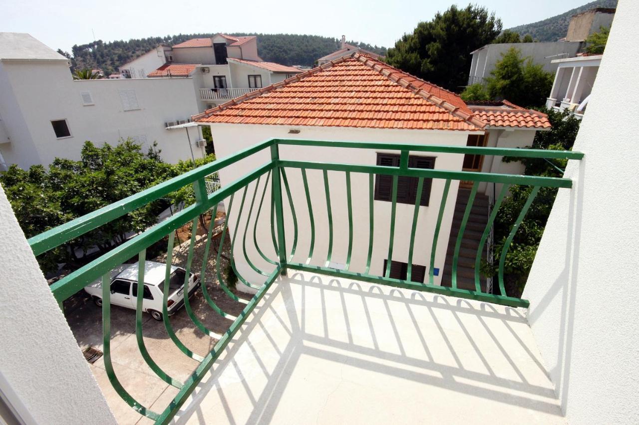 Apartments By The Sea Drvenik Donja Vala, Makarska - 6701 Eksteriør bilde