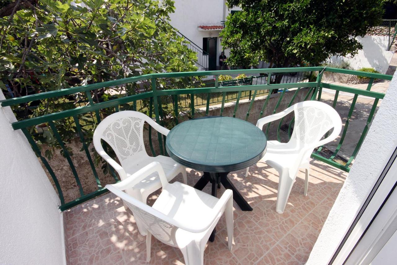 Apartments By The Sea Drvenik Donja Vala, Makarska - 6701 Eksteriør bilde